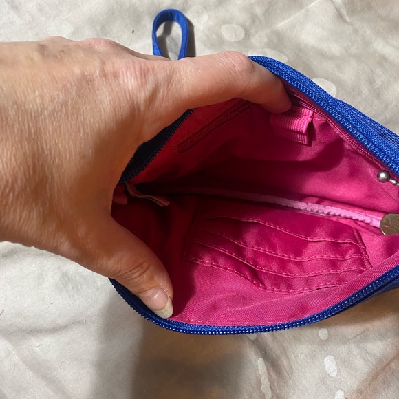 Baggallini Royal Blue Wristlet - Picture 4 of 6